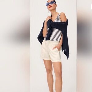 CAbi Ojai Shorts Style Number 6639